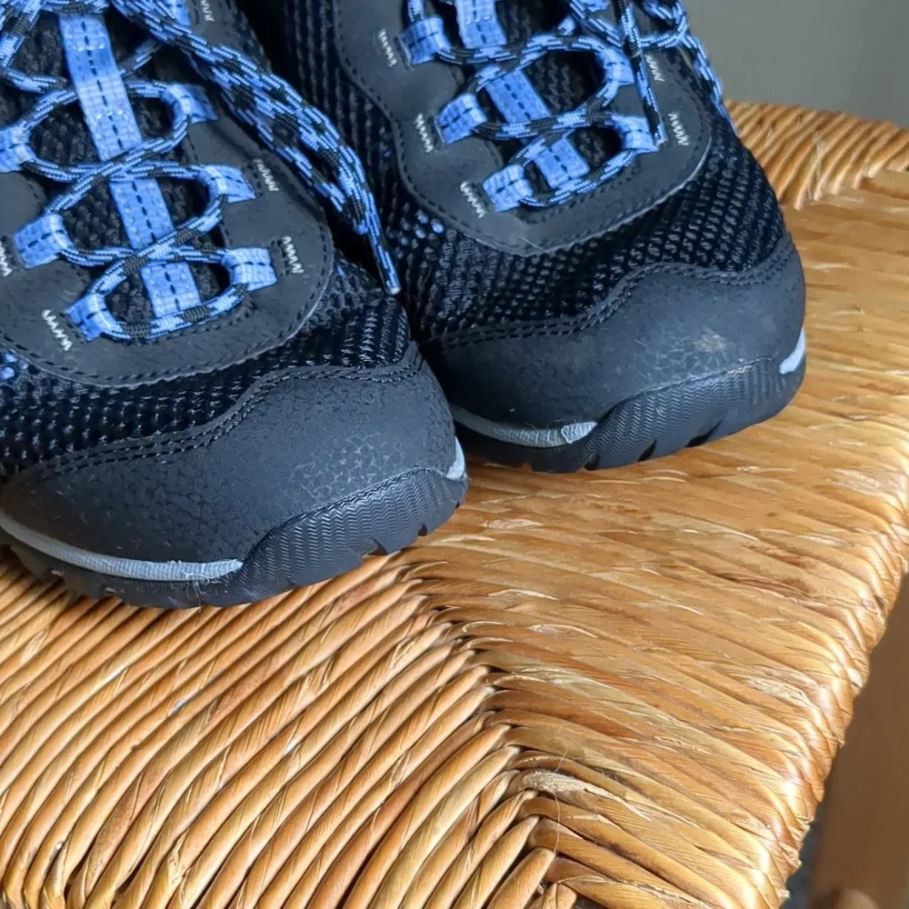 Merrell Riverbed Trail Hiking Shoes - Picture 5 of 11